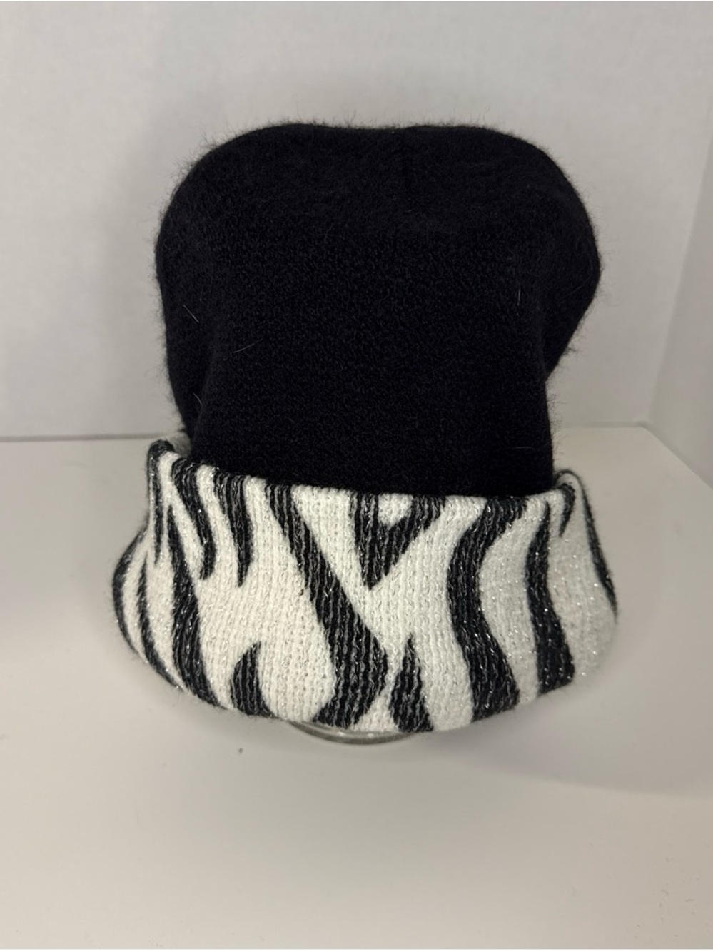 Womens Black Beanie with Zebra-Print Cuff